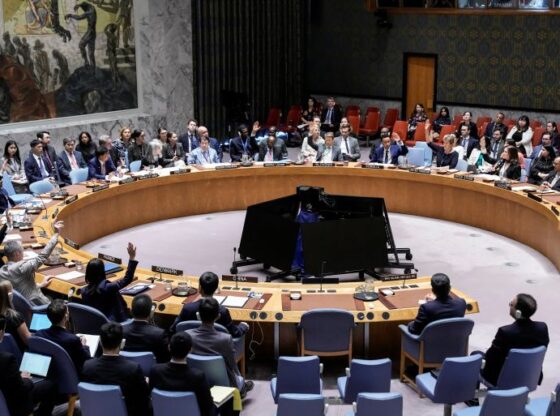 Members of the United Nations Security Council vote against a resolution by Russia and China to delay by six months the reimposition of sanctions on Iran during the 80th U.N. General Assembly in New York City, U.S., September 26, 2025. REUTERS/Eduardo Munoz