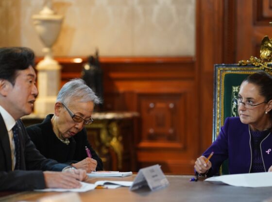 Claudia Sheinbaum sostuvo una reunión con el director ejecutivo de la automotriz japonesa Mazda, Masahiro Moro, para conversar sobre futuras inversiones.