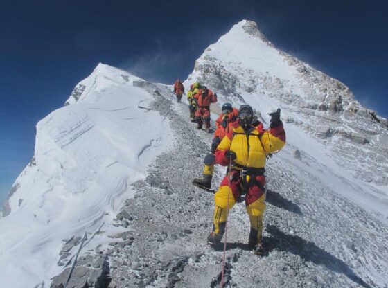Mountaineers on Everest