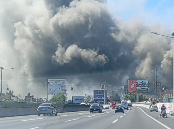 Incendio en fábrica de colchones de Ecatepec.