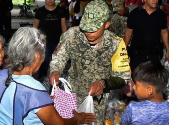 Elements of the army continue to support the victims of the entities affected by the torrential rains.