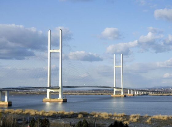 The New Yalu River Bridge linking Dandong, China and Sinuiju, North Korea.