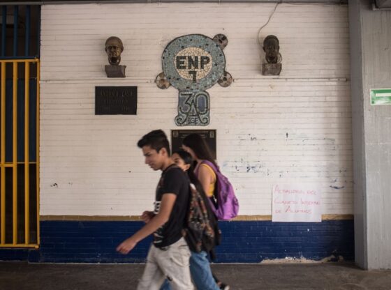 La Prepa 7 de la UNAM fue desalojada debido a una nueva amenaza de bomba; es la segunda ocasión que se ordena la evacuación del plantel en menos de una semana.
