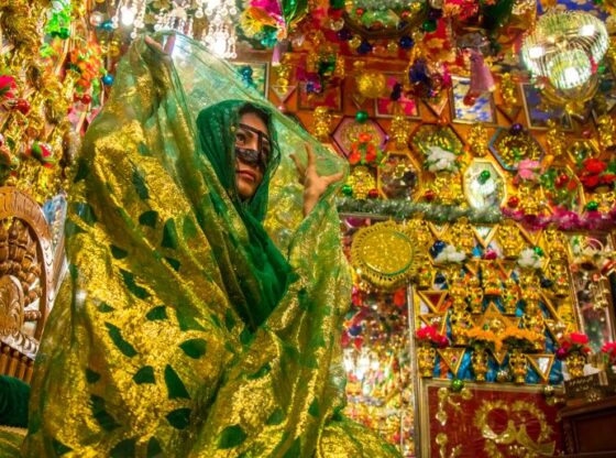 Bandar-e Kong, Iran - December 28: bride in the decorated room for traditional wedding, hormozgan, bandar-e kong, Iran on December 28, 2015 in Bandar-e Kong, Iran. (Photo by Eric Lafforgue/art in all of us/corbis via gettty images) (Photo by eric lafforgue/art in all of us)